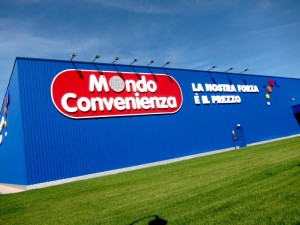 1_MondoConvenienza-store