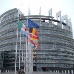 L’Unione Europea ricerca autisti e segretari